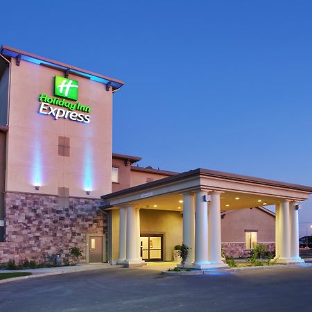 Holiday Inn Express Lodi By Ihg מראה חיצוני תמונה