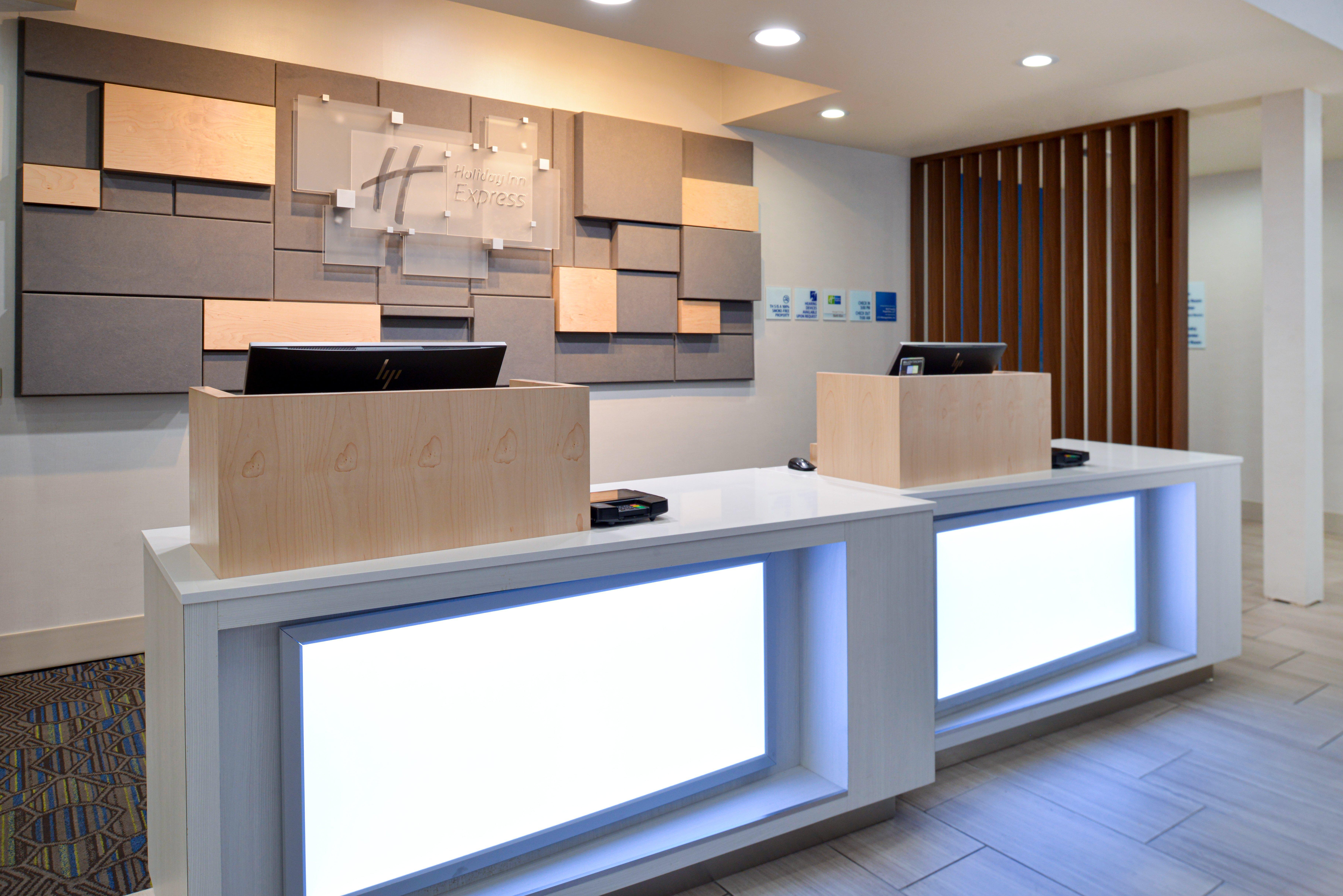 Holiday Inn Express Lodi By Ihg מראה חיצוני תמונה