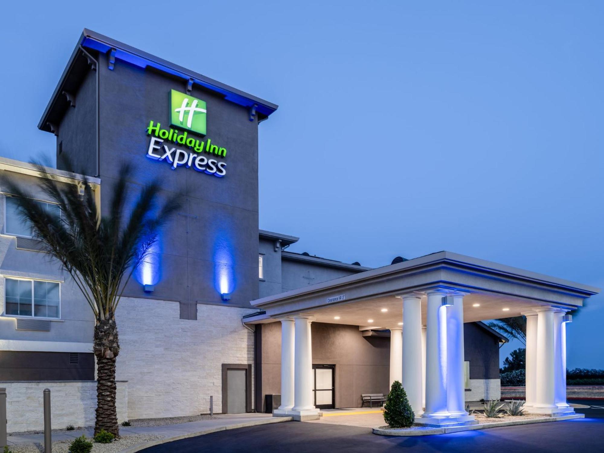 Holiday Inn Express Lodi By Ihg מראה חיצוני תמונה