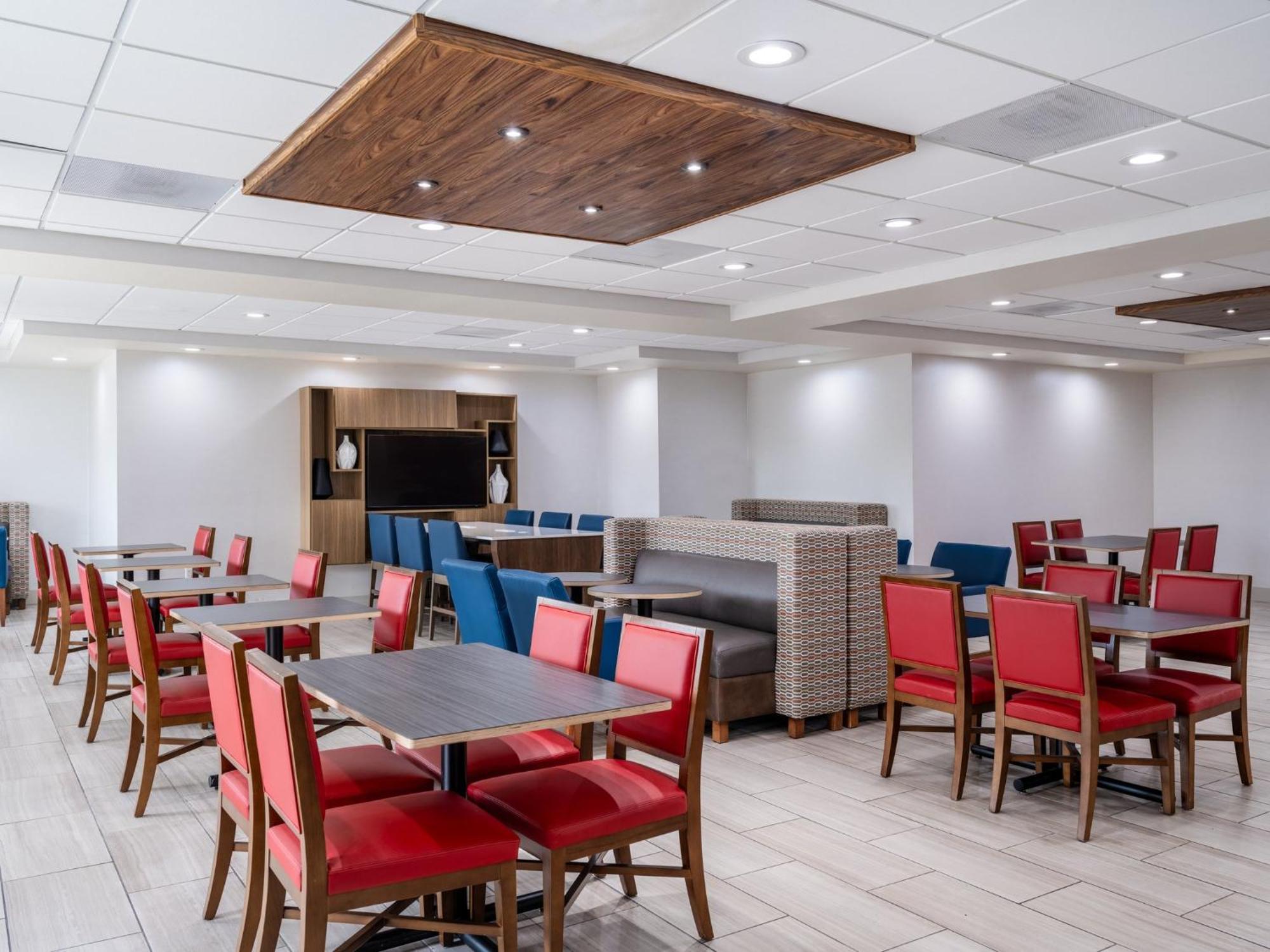 Holiday Inn Express Lodi By Ihg מראה חיצוני תמונה