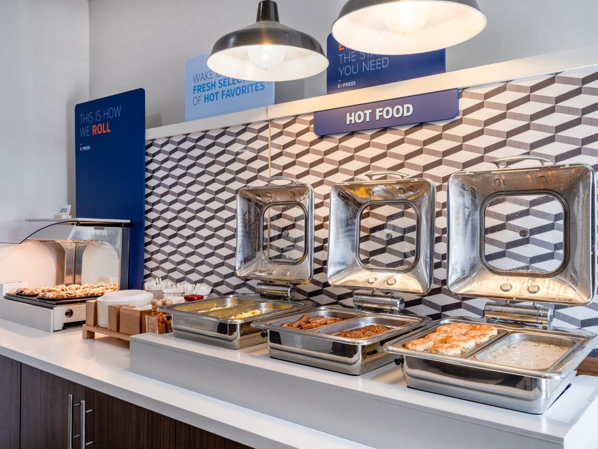 Holiday Inn Express Lodi By Ihg מראה חיצוני תמונה