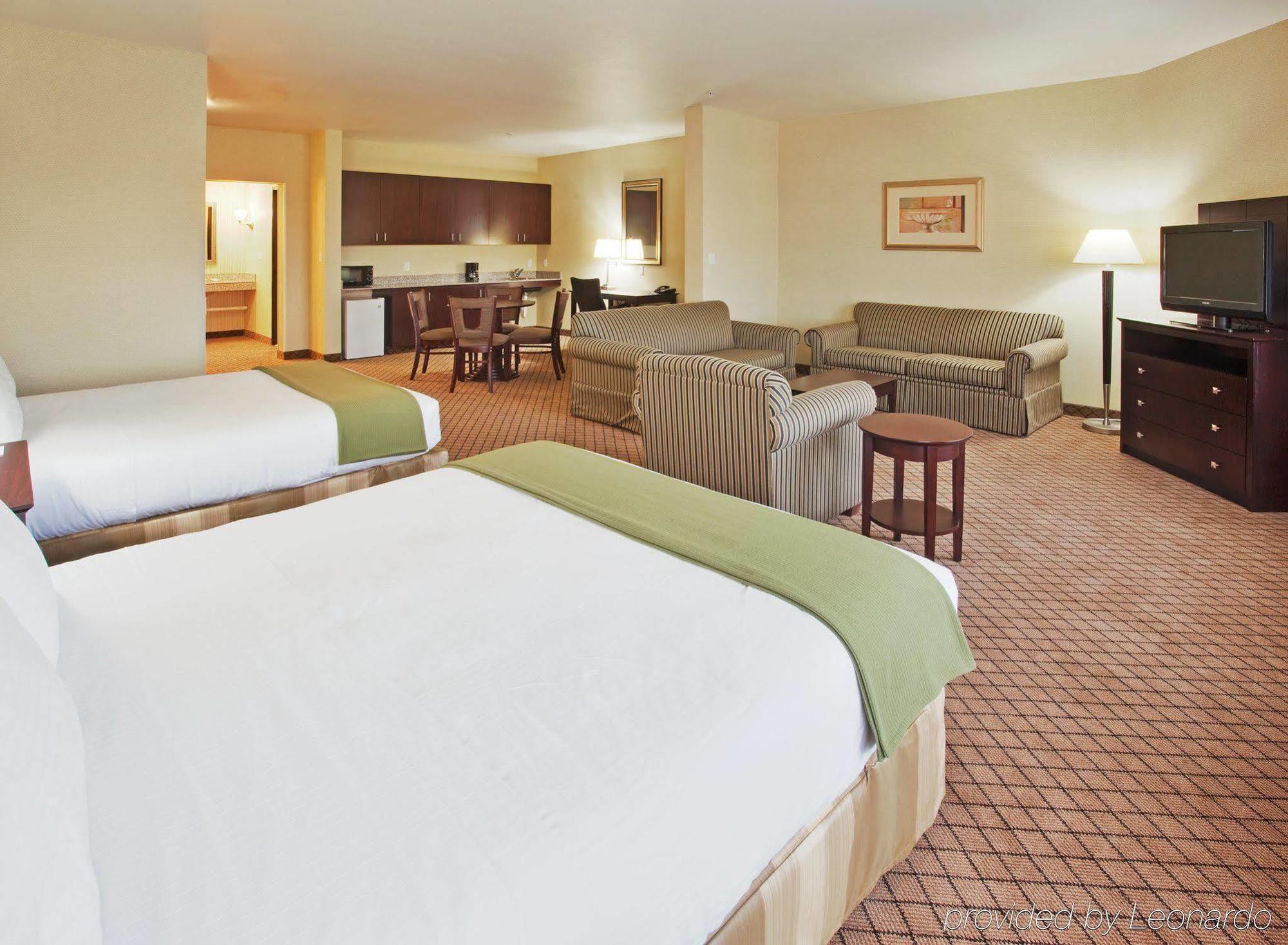 Holiday Inn Express Lodi By Ihg חדר תמונה